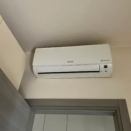 Blink Apartment
