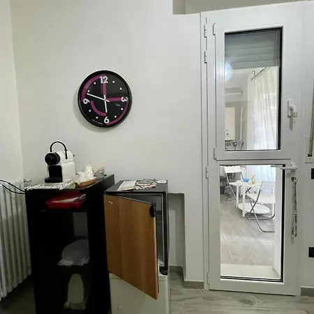 Apartment Blink